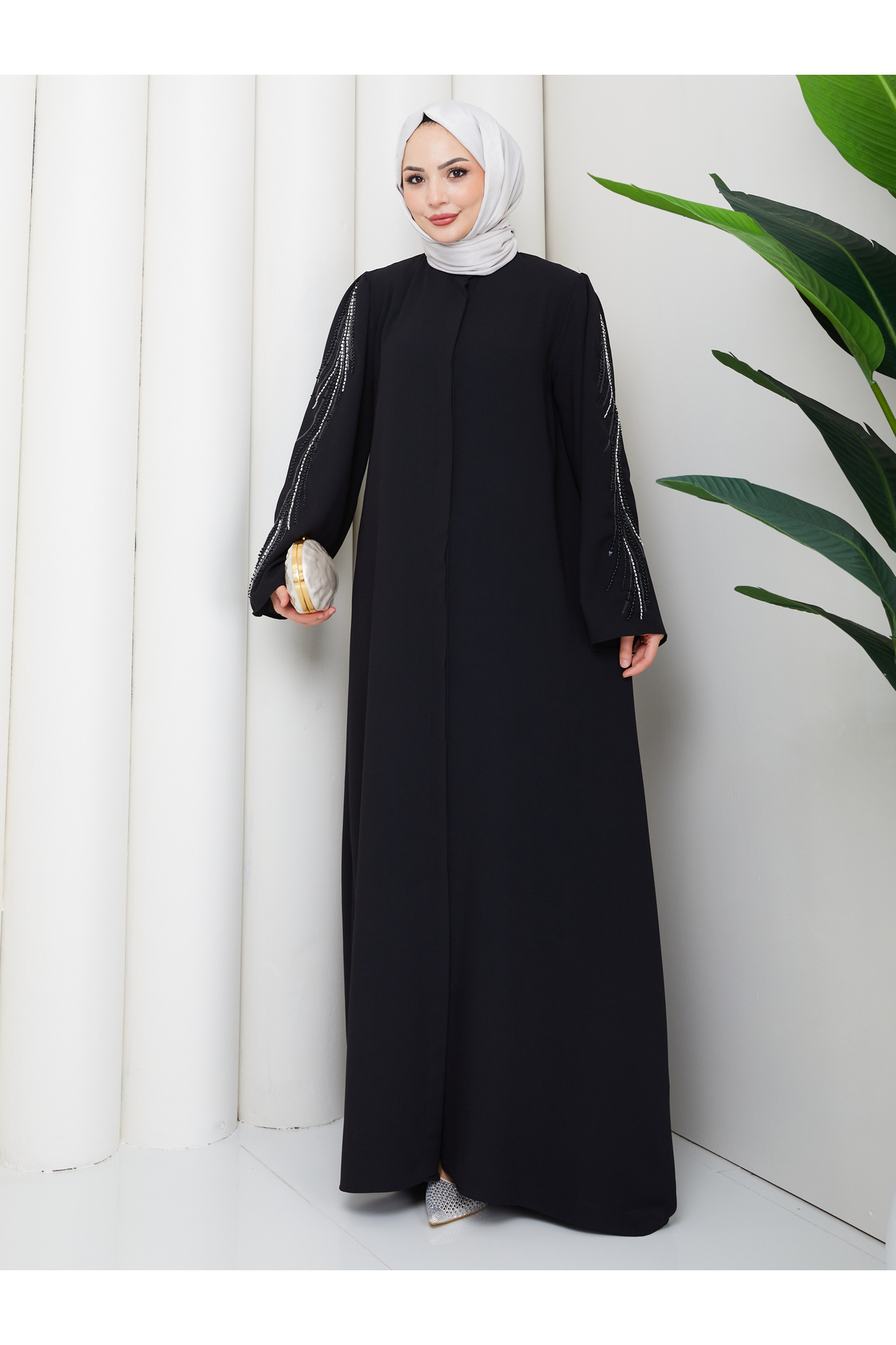 Kadın Tesettür Giyim Abaya Ferace Uzun Elbise Kolları Taş İşlemeli ve Şık