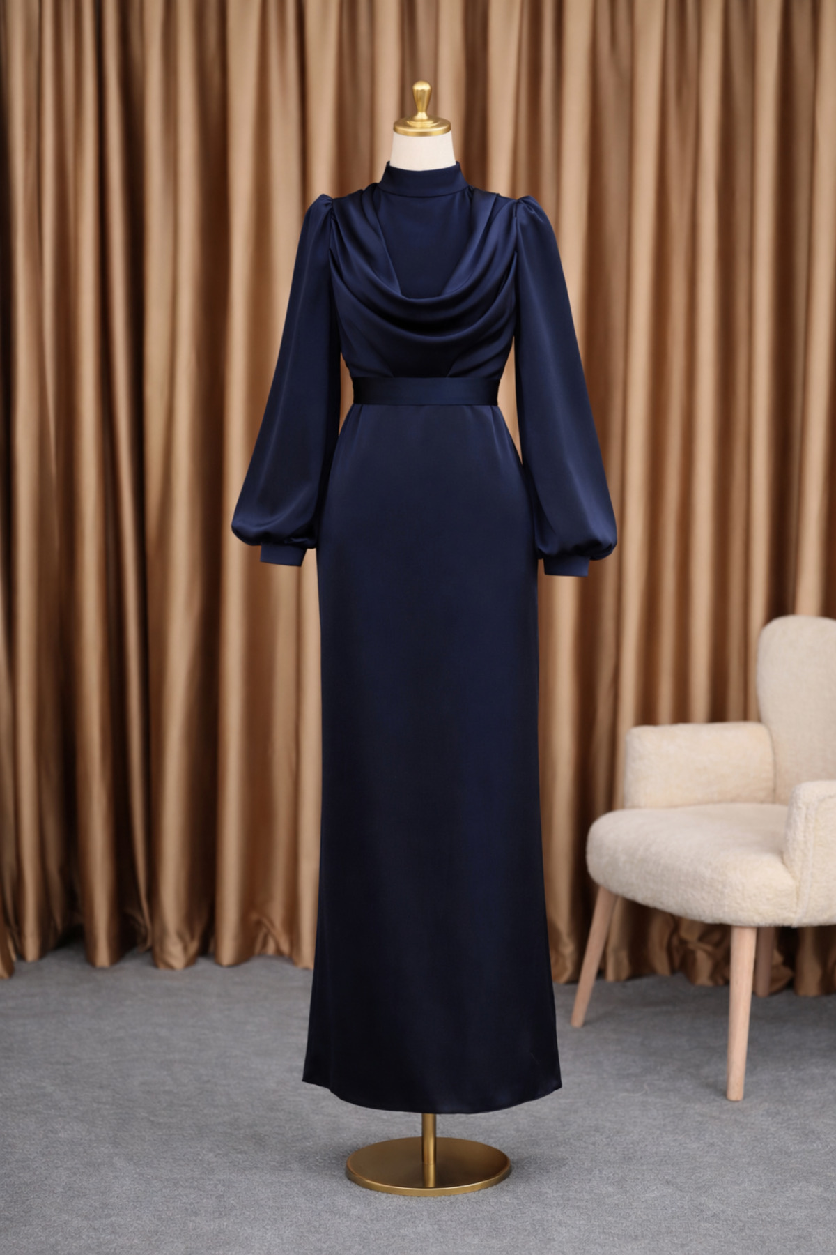 Zarif Drapeli Saten Uzun Tesettür Abiye