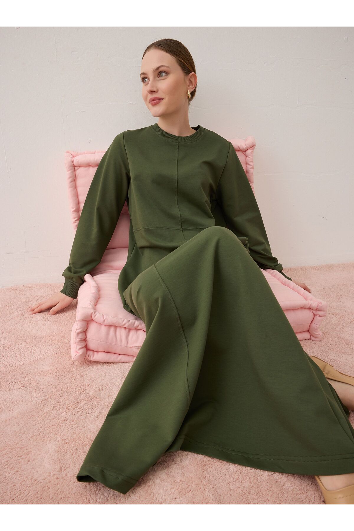 Cep Detaylı Basic Tesettür Elbise - Haki -