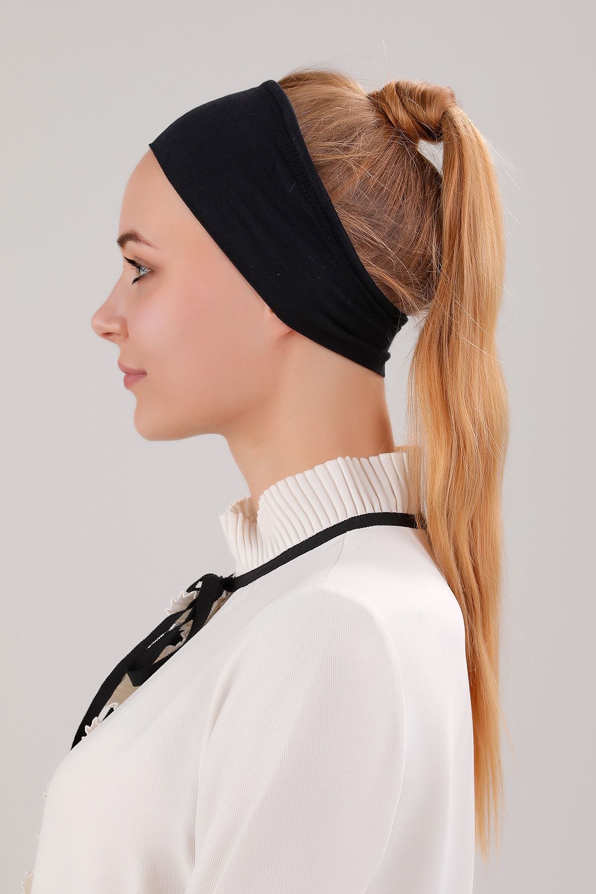 Sihirli Yapışkanlı Kaymayan Bandana Spor Bone Siyah