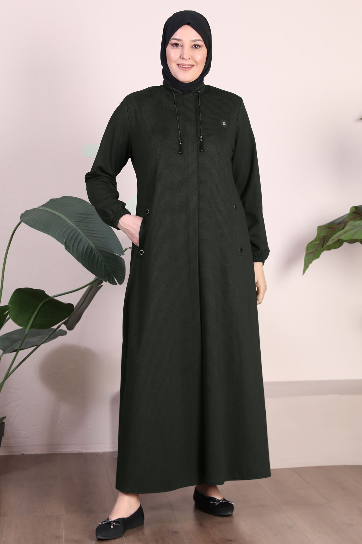 Buyuk Beden Uzun Kislik Tam Boy Kadin Pardesu