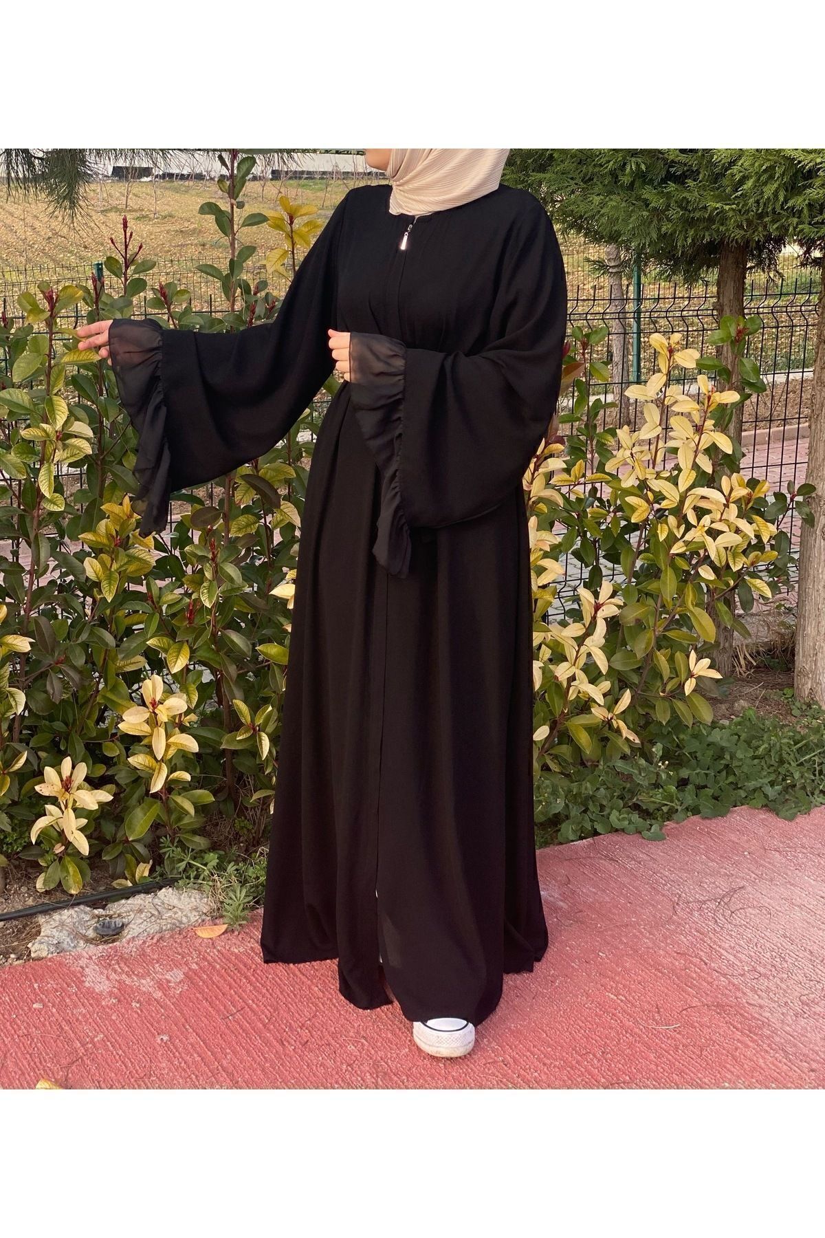 Abaya ferace