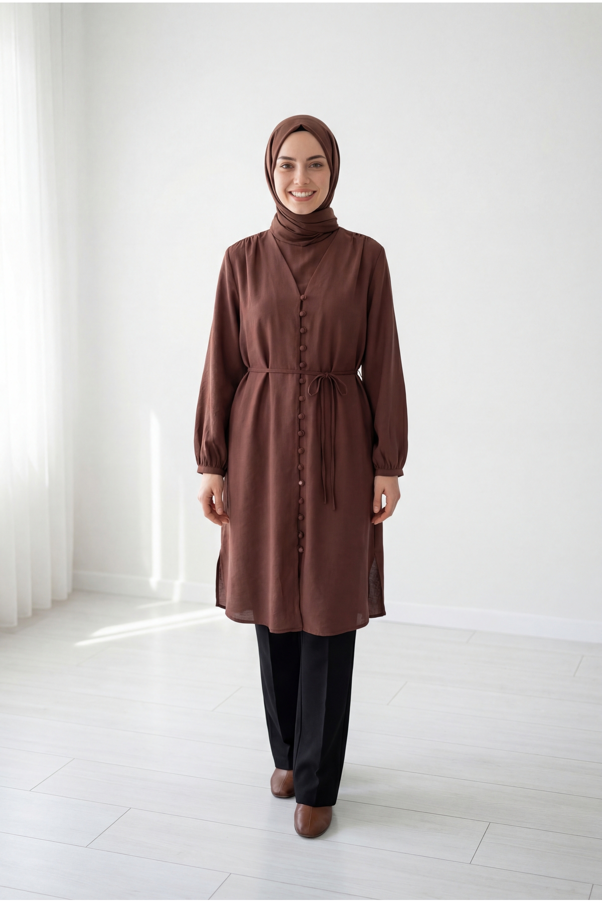 Lunana Önü Düğmeli Biyeli Modal Cupra Uzun Tunik-EK612 Kahve